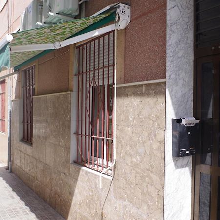 Elche Universidad Apartment Exterior foto